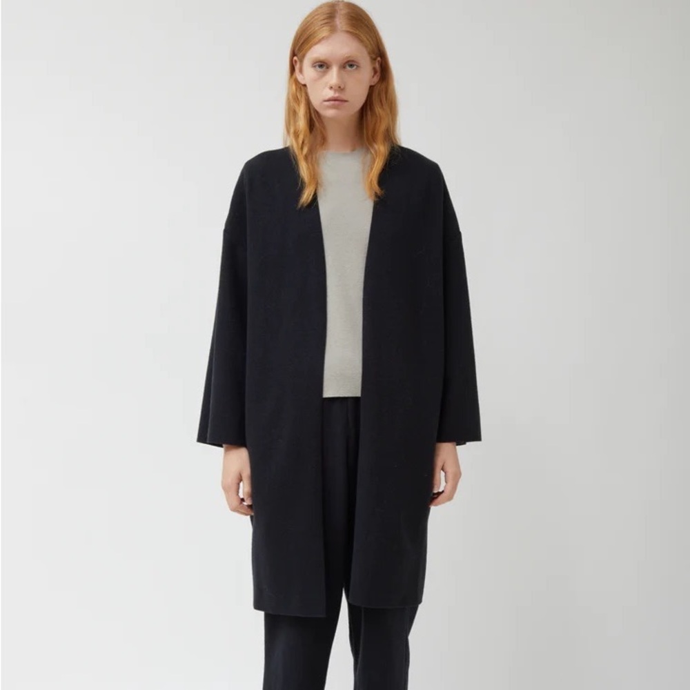 Black Crane No Collar Wool Coat